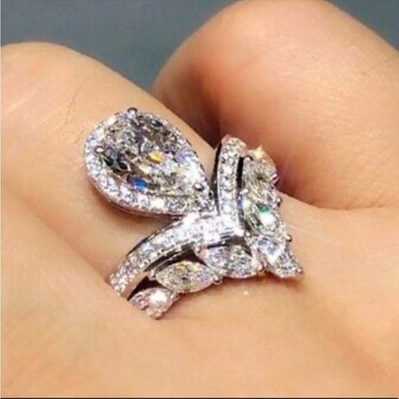 New Gorgeous 925 Sterling silver Diamond Ring - Picture 2 of 10